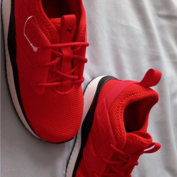 Puma Shoes - Picture 2 of 4